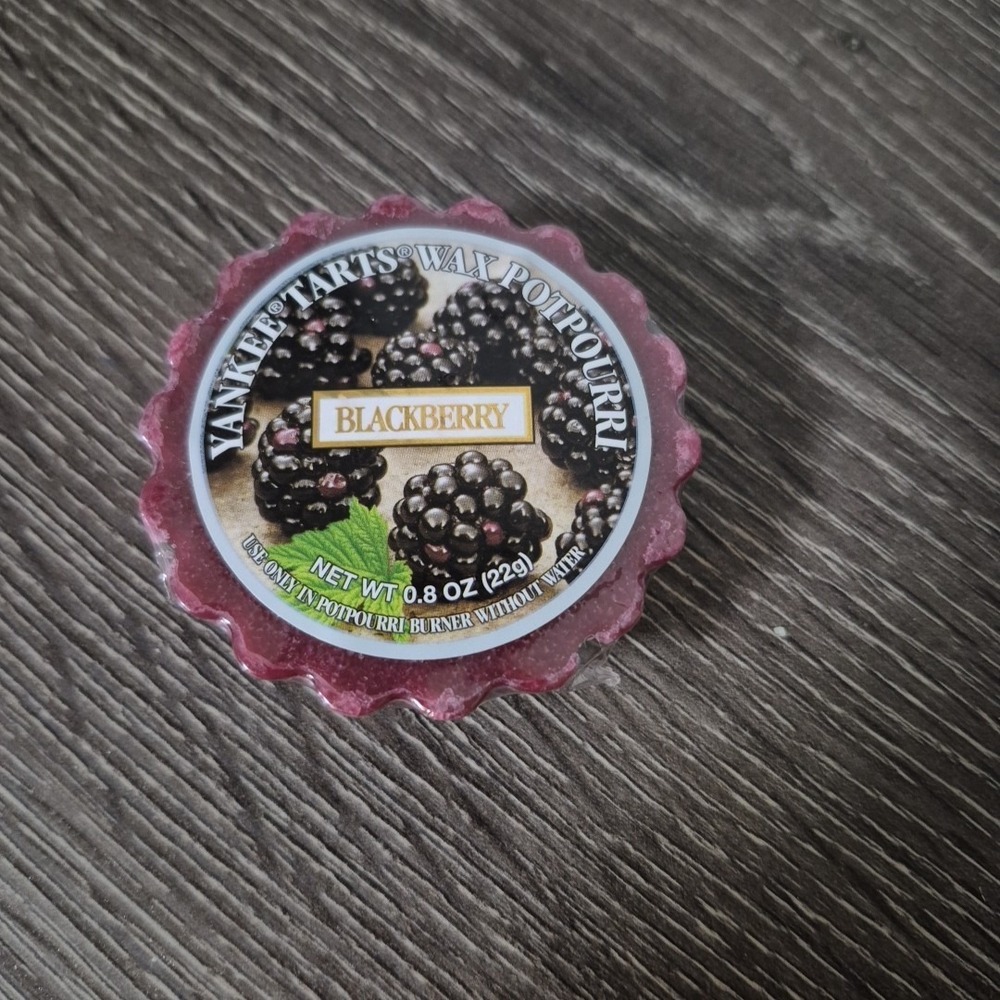 Rare Yankee Candle Blackberry Wax Tart Melts New Old Stock HTF
